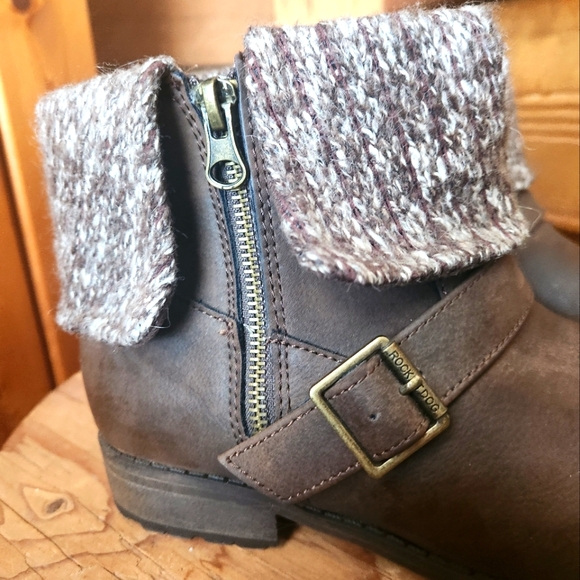 ROCKETDOG BENTLEY GRAHAM BROWN SUEDE ANKLE BOOT- WOMENS SIZE 8 - Picture 6 of 7